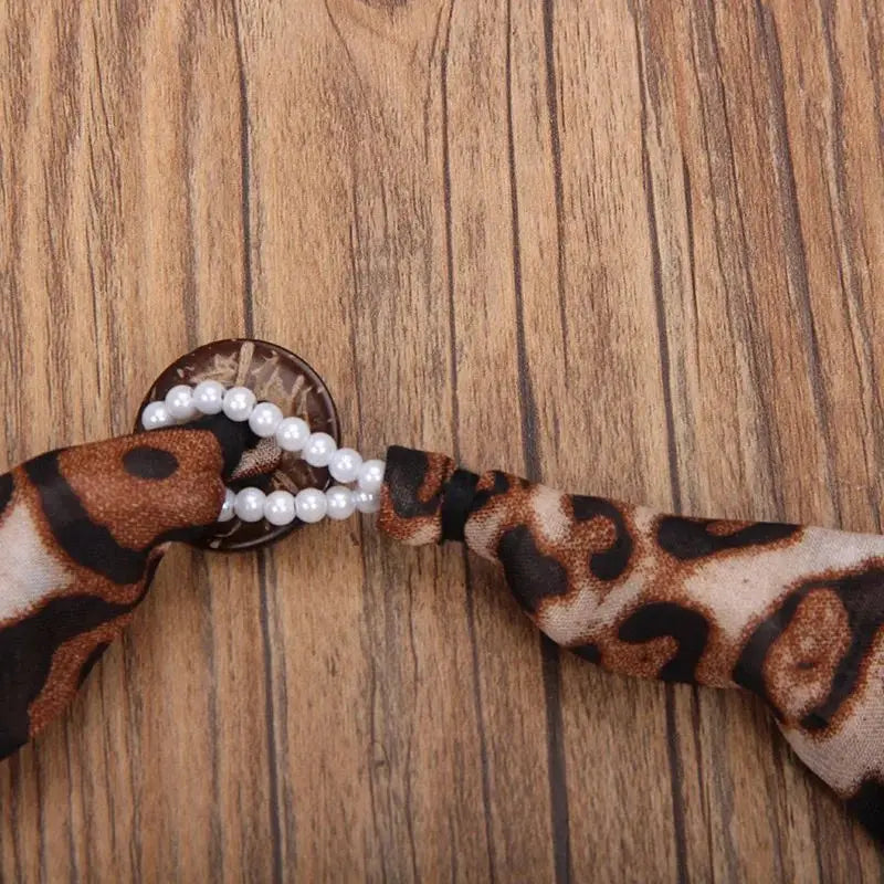 Collana Vintage, Motivo Leopardo e Perle – Stile Retro Chic
